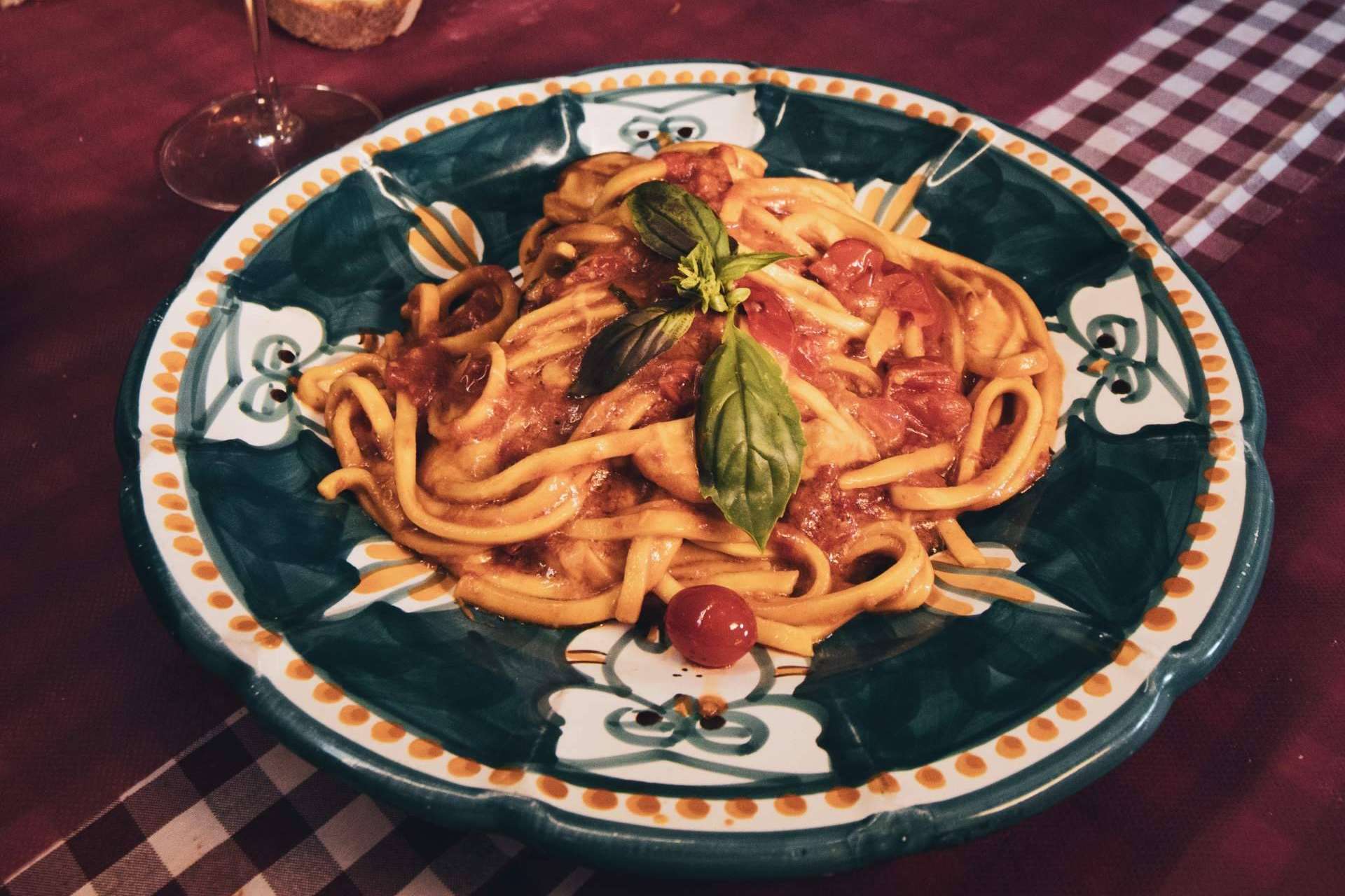 Spaccanapoli Da Daniele, una verdadera experiencia napolitana en el centro de Barcelona