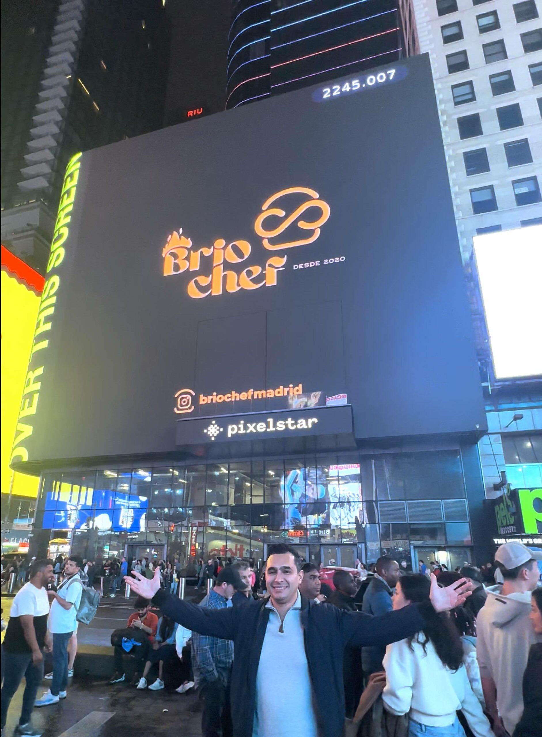 El equipo de Briochef elabora nuevas propuestas y sabores para su clientela, inspirados en su viaje a Nueva York