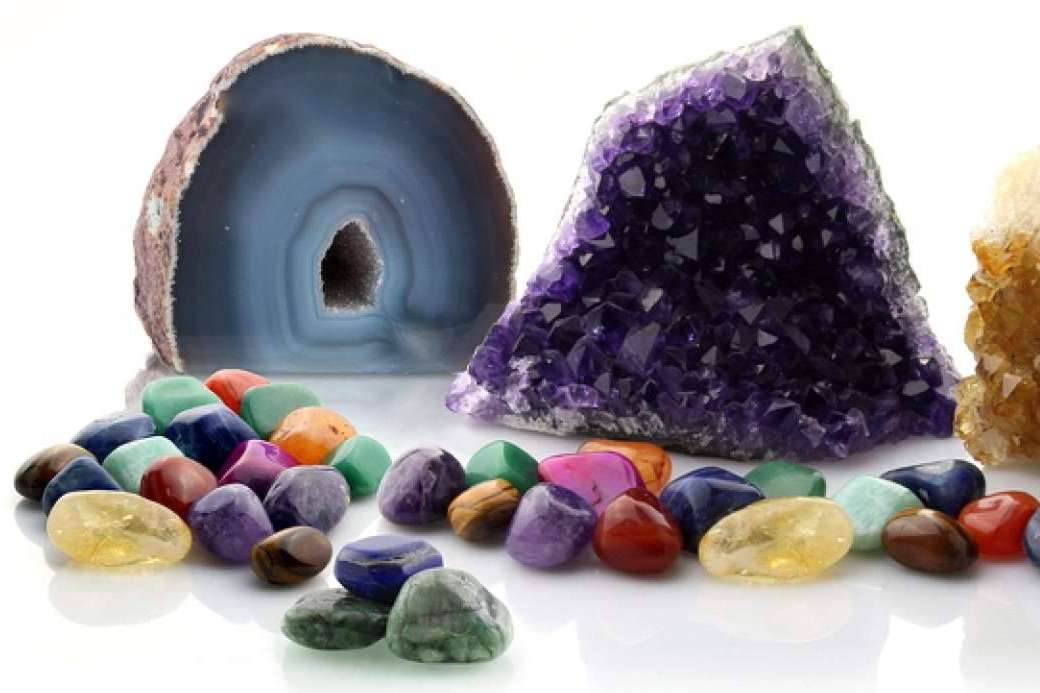 UniArt, expertos en la venta de minerales y piedras semipreciosas o preciosas para tiendas especializadas