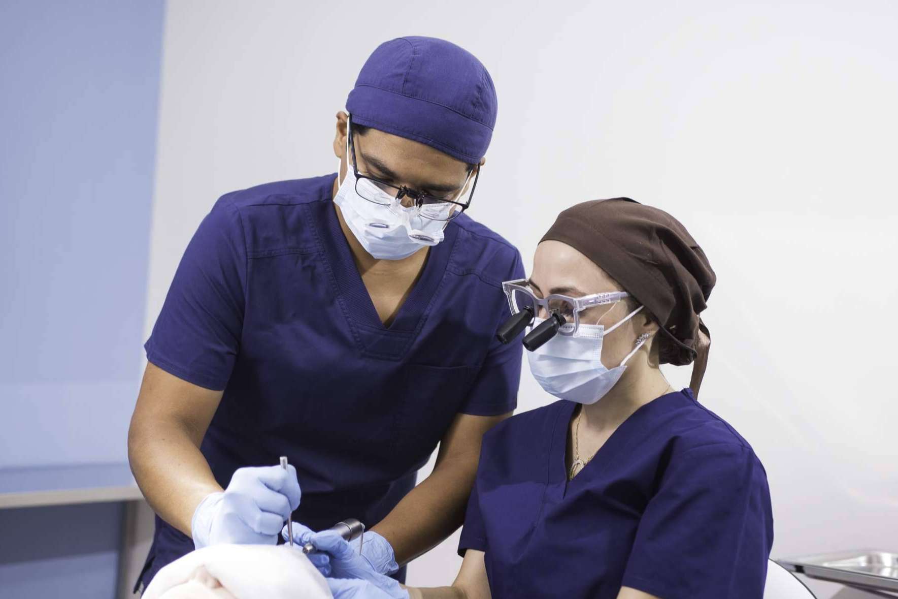 Clínica Capilar Madrid; servicios especializados de injerto capilar para mujeres