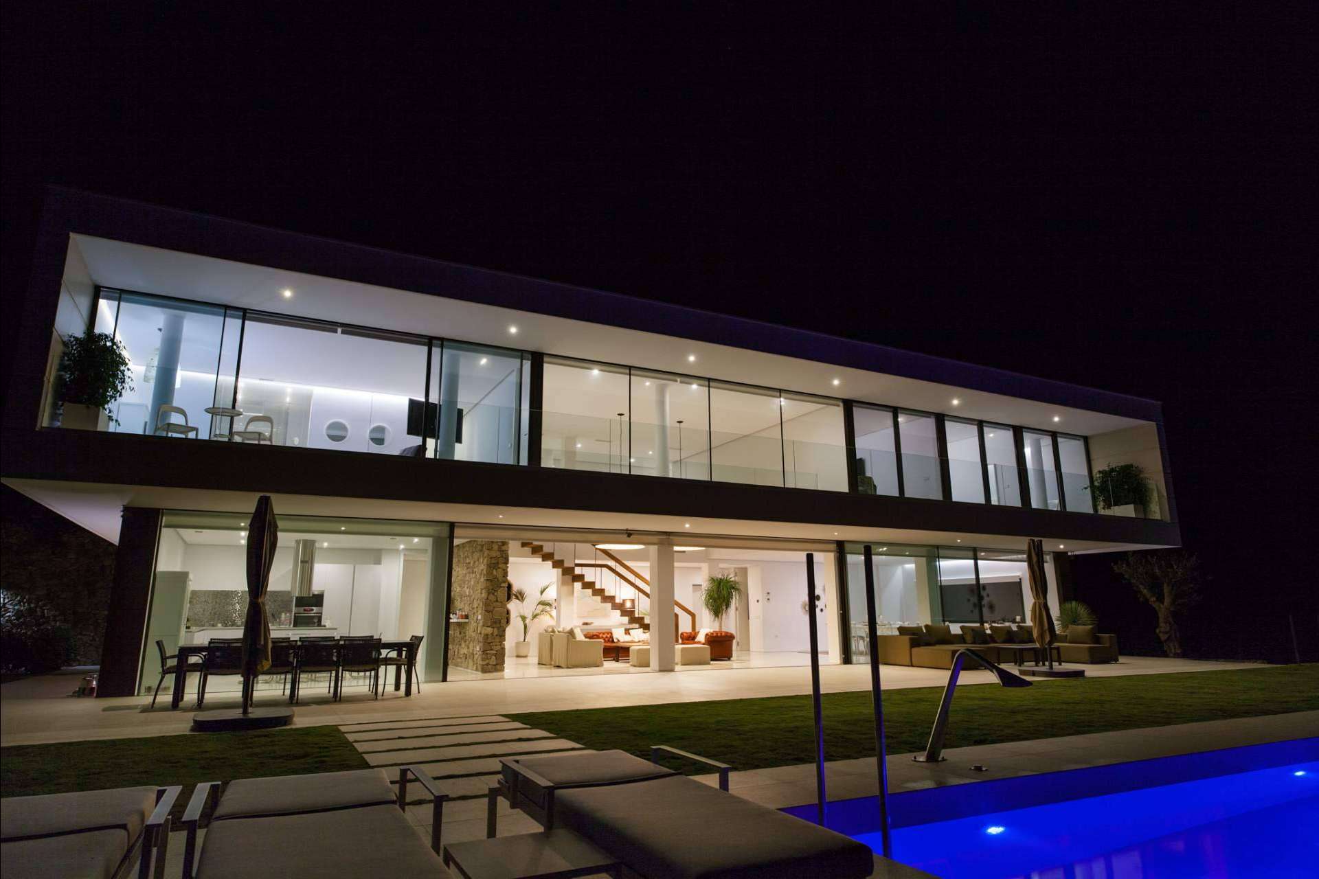 Villa Alkaram, una nueva experiencia de alquiler de villa de lujo en Zahara de los Atunes