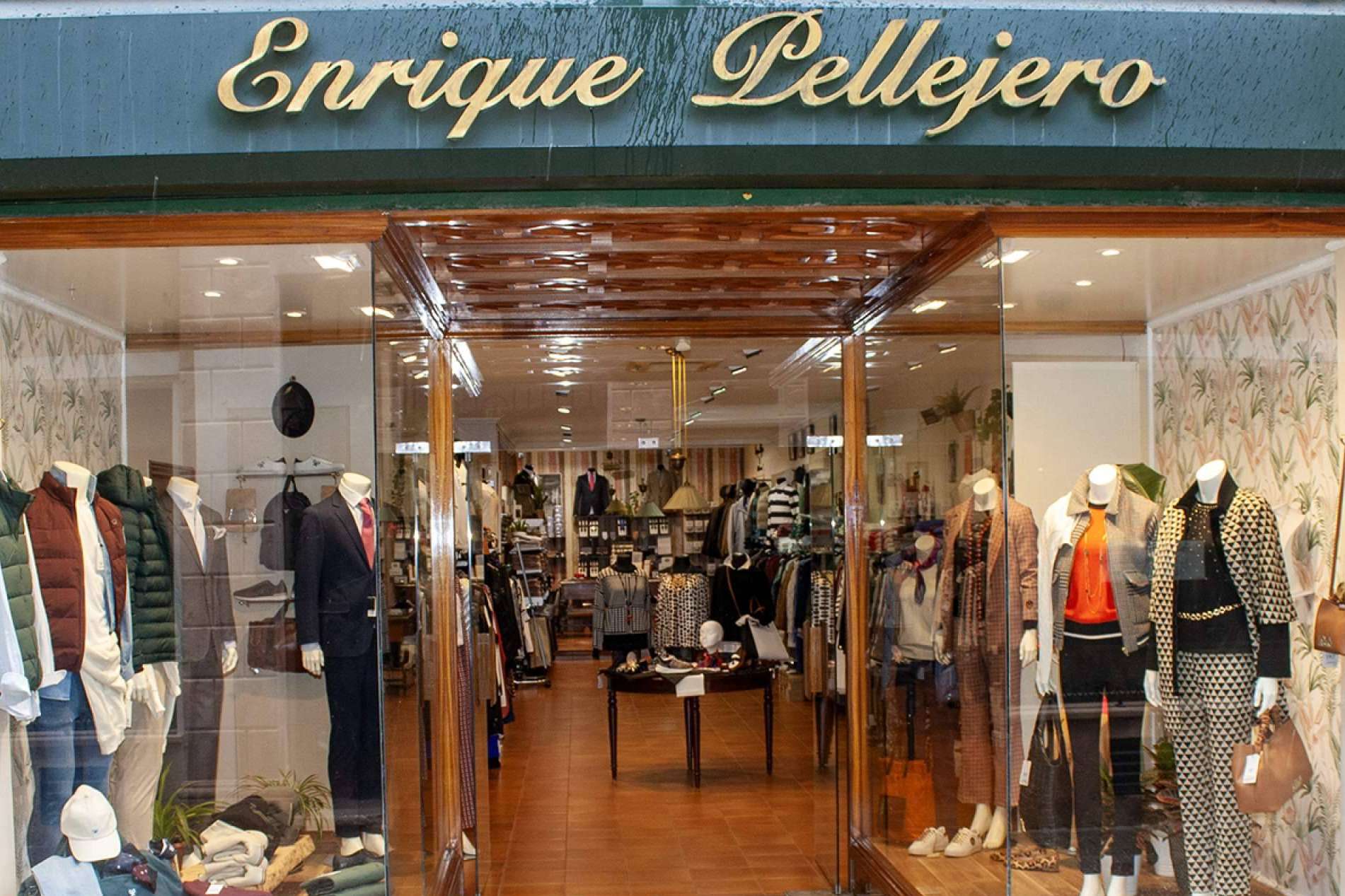 Enrique Pellejero celebra 50 años de elegancia y estilo con su tienda multimarca