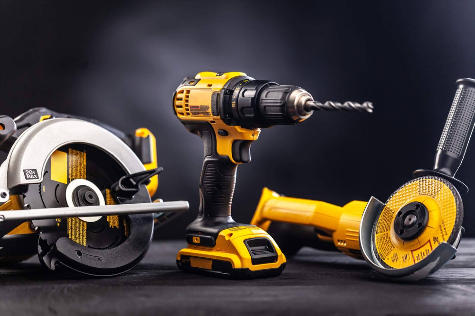 Mister Worker presenta la DeWalt 7492, una sierra de banco versátil para profesionales exigentes