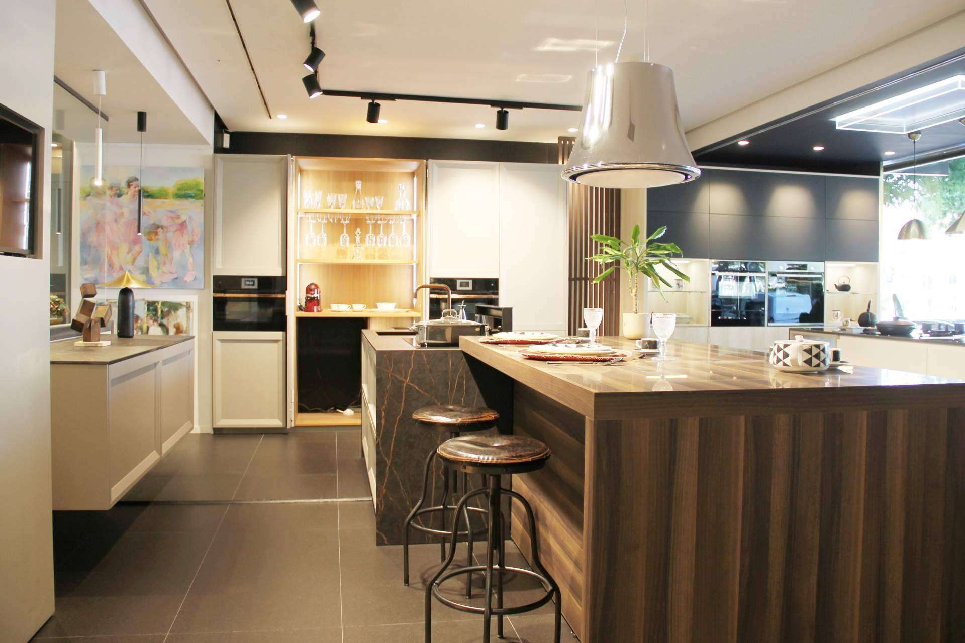 Diseño y funcionalidad; suelos de cocina que marcan tendencia