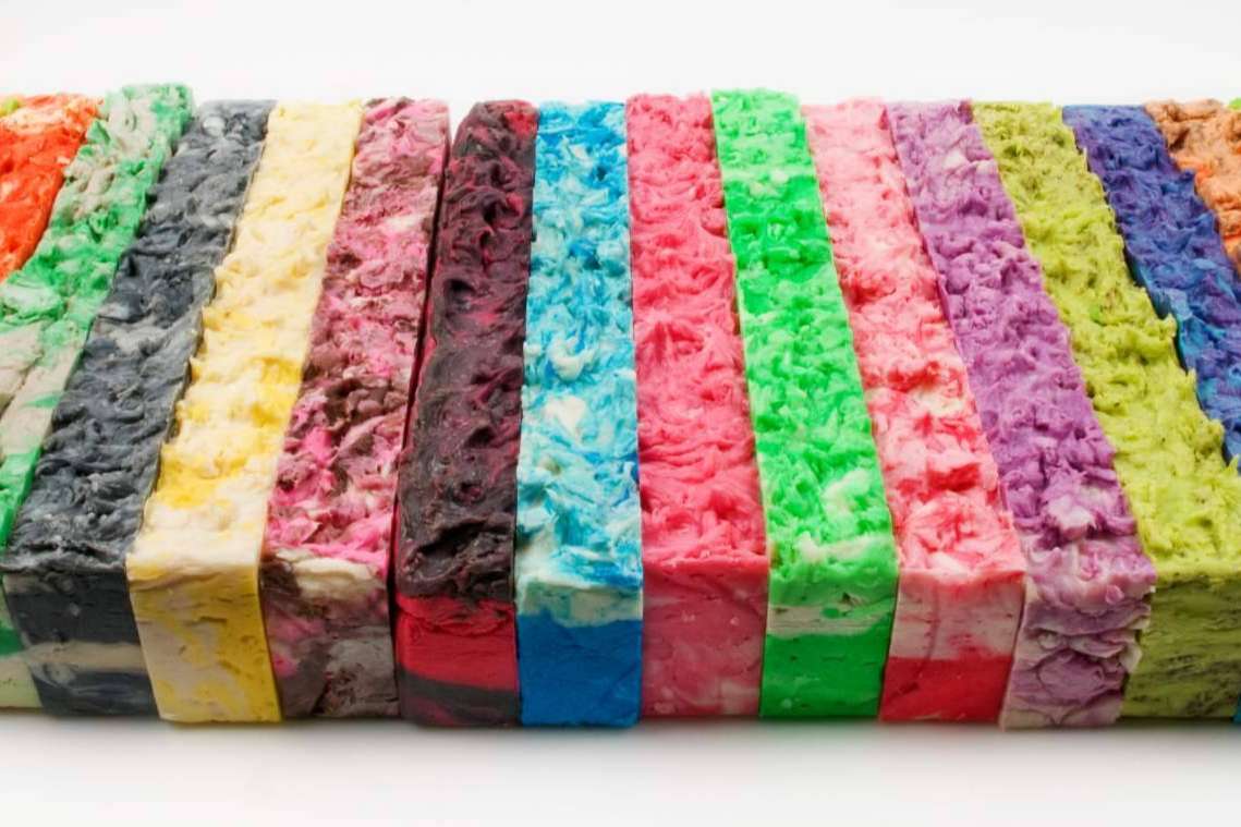 AlCorteSoap ofrece jabonería, perfumería y cosmética natural para negocios en crecimiento