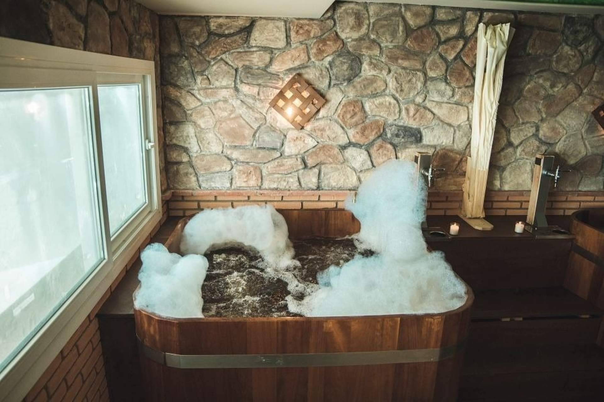 Beer Spa lanza su bono regalo experiencia; un plan navideño diferente para parejas en busca de desconexión