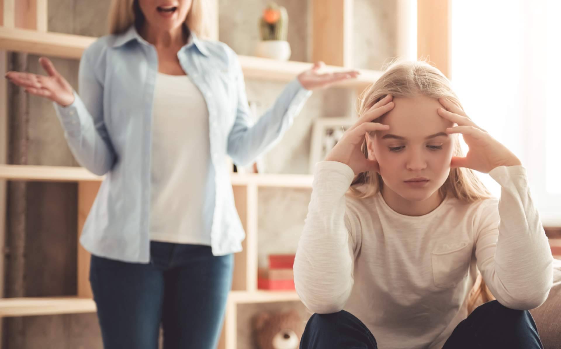 Cuando los adolescentes mienten, cómo abordar la situación sin romper la confianza en el hogar