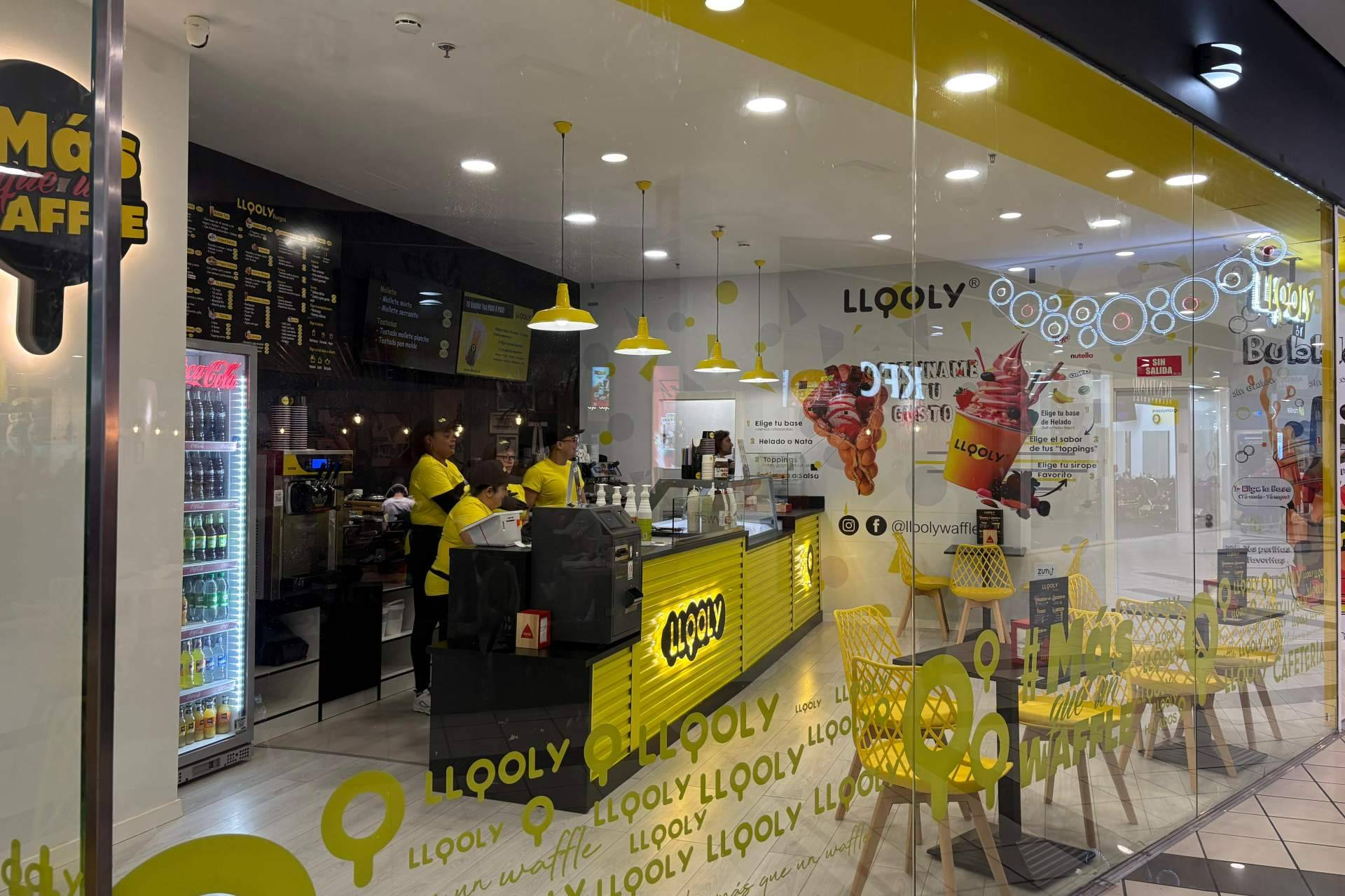 Nueva apertura de LLOOLY en Burgos con carta completa de desayunos, meriendas y gofres únicos