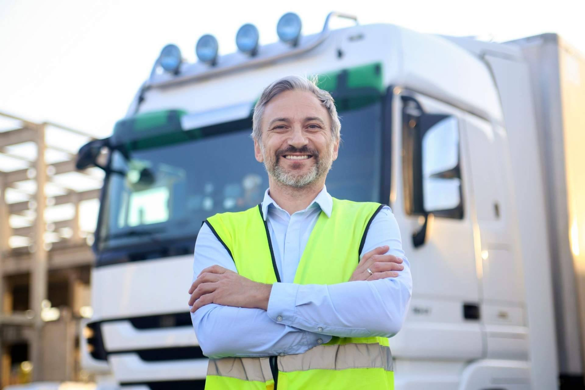 Autónomos ¡En Ruta! acerca noticias de transporte por carretera y ofertas de empleo con dos nuevos canales de WhatsApp